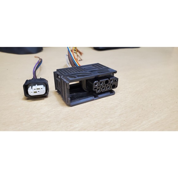 2004-2006 BMW X3 OEM Headlamp Adaptive HID Xenon Pigtail Wiring & Plugs - Picture 3 of 3